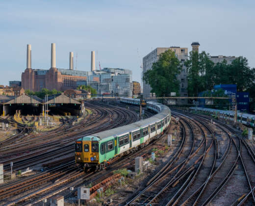 455841 Ebury Bridge